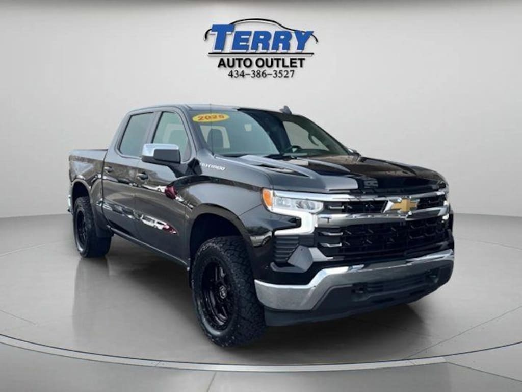 Used 2025 Chevrolet Silverado 1500 LT w/1LT Truck Crew Cab