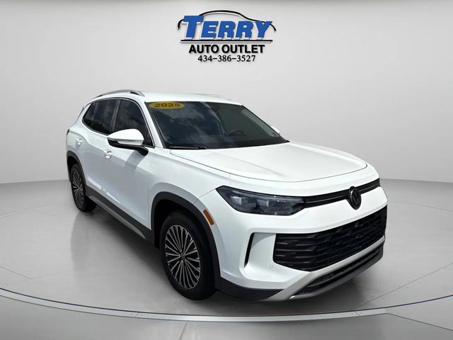 2025 Volkswagen Tiguan 2.0T S's photo