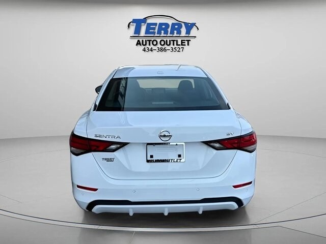 2022 Nissan Sentra SV photo 3