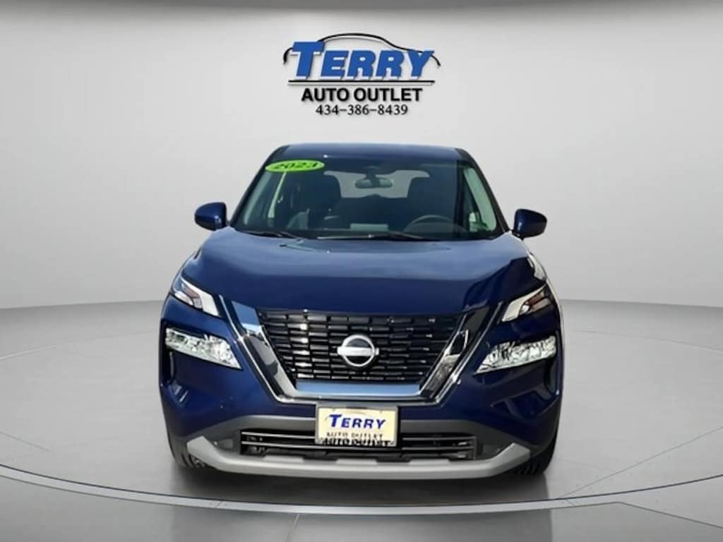 Used 2023 Nissan Rogue SV SUV