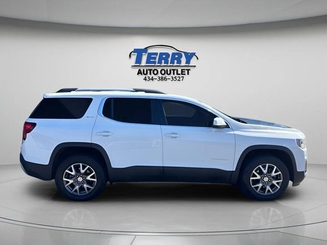 2023 GMC Acadia SLT's photo