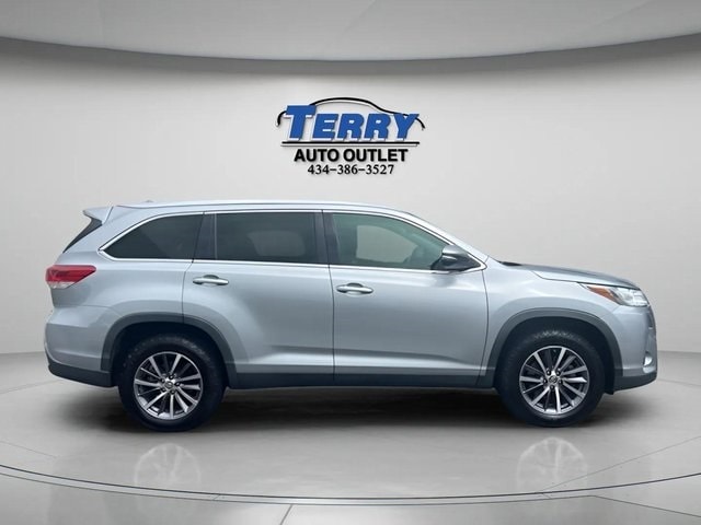 2019 Toyota Highlander XLE V6