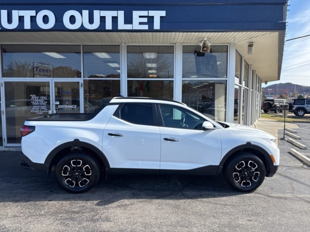 Used 2024 Hyundai Santa Cruz 2.5L SEL Truck Crew Cab