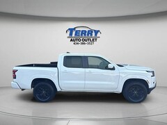 Used 2023 Nissan Frontier SV Truck Crew Cab for sale