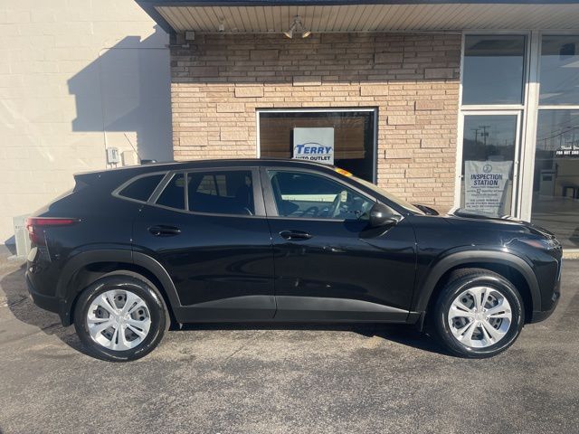 2024 Chevrolet Trax LS