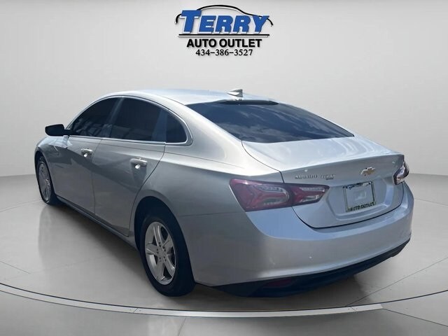2022 Chevrolet Malibu 1LT photo 3