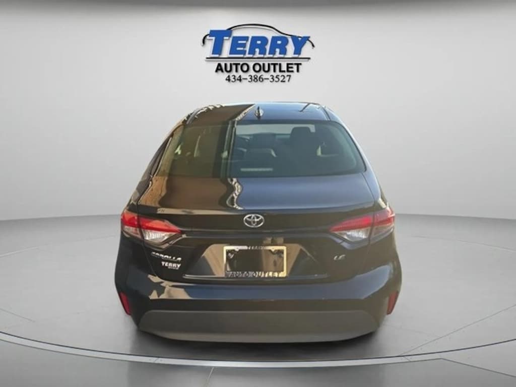 Used 2023 Toyota Corolla LE Sedan