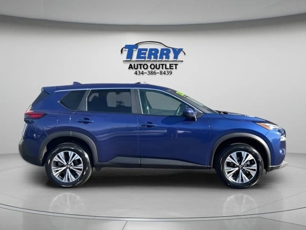Used 2023 Nissan Rogue SV SUV