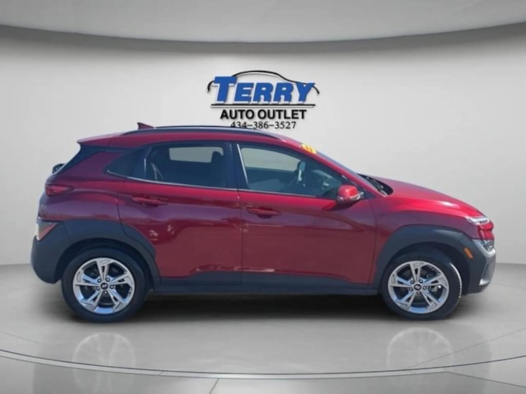 Used 2023 Hyundai Kona SEL SUV