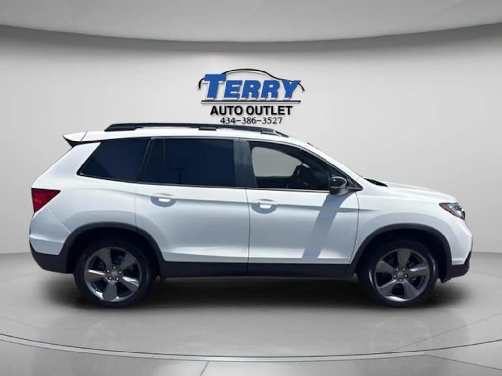 Used 2021 Honda Passport Touring AWD SUV