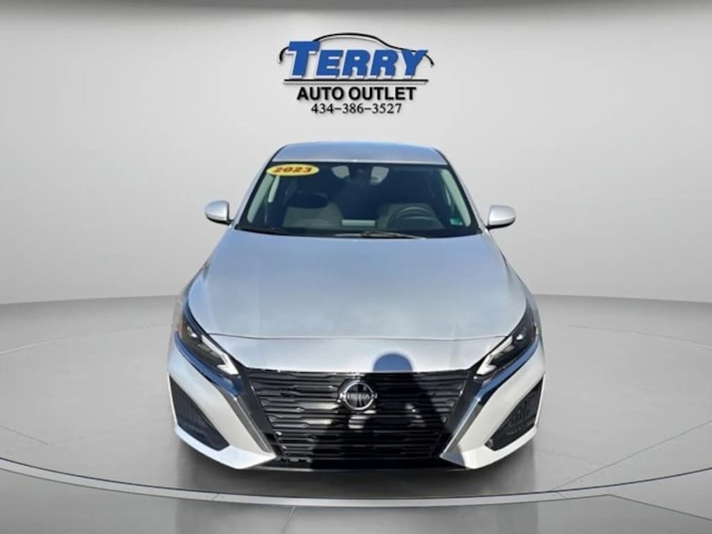 Used 2023 Nissan Altima 2.5 S Sedan