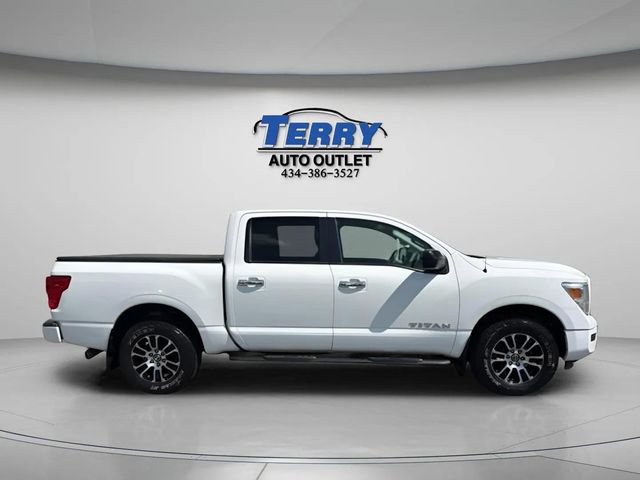 2021 Nissan Titan SV