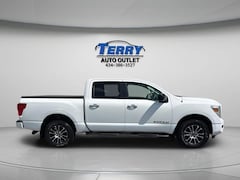 Used 2021 Nissan Titan SV Truck Crew Cab for sale