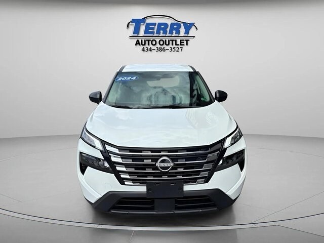 2024 Nissan Rogue S photo 3