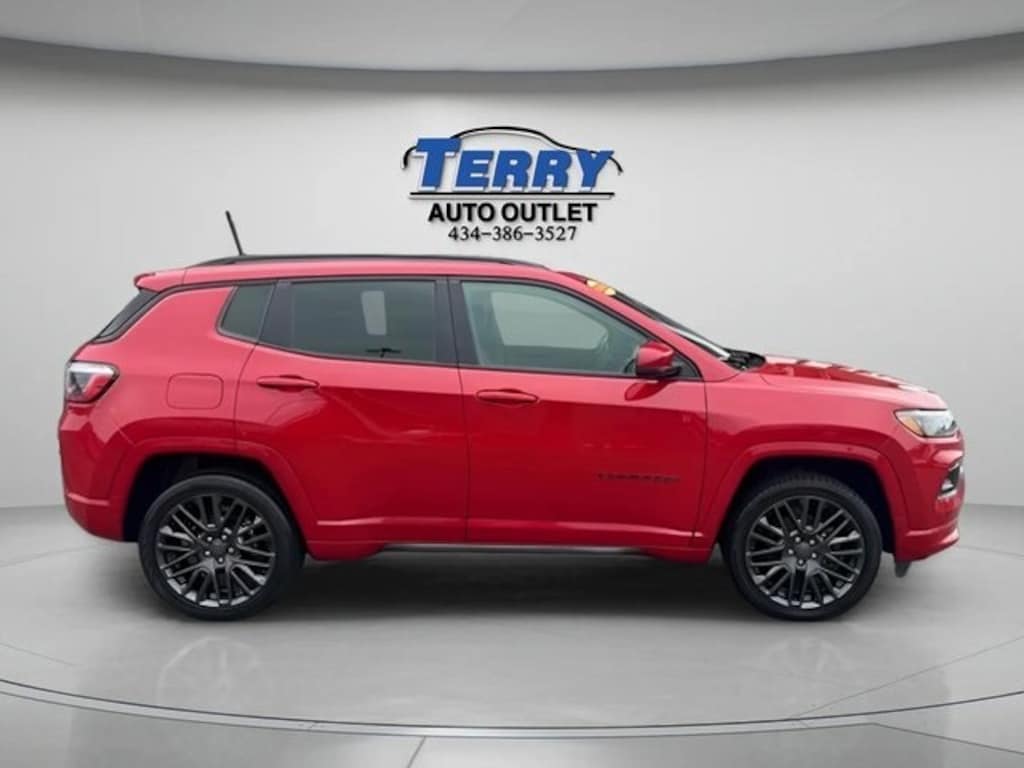 Used 2022 Jeep Compass Limited SUV