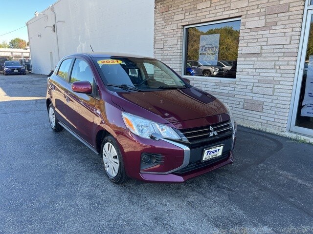 2021 Mitsubishi Mirage ES photo 2