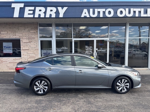 2019 Nissan Altima S