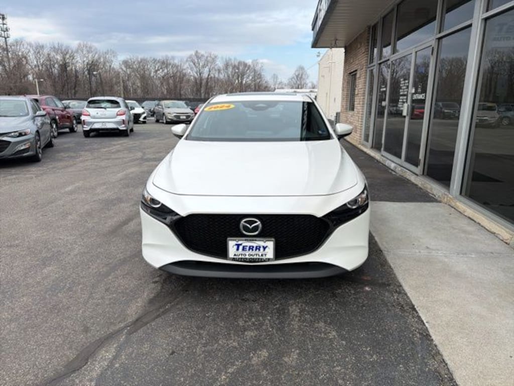 Used 2024 Mazda Mazda3 Hatchback 2.5 S Preferred Package Hatchback