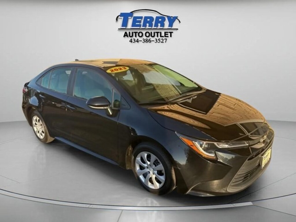 Used 2023 Toyota Corolla LE Sedan