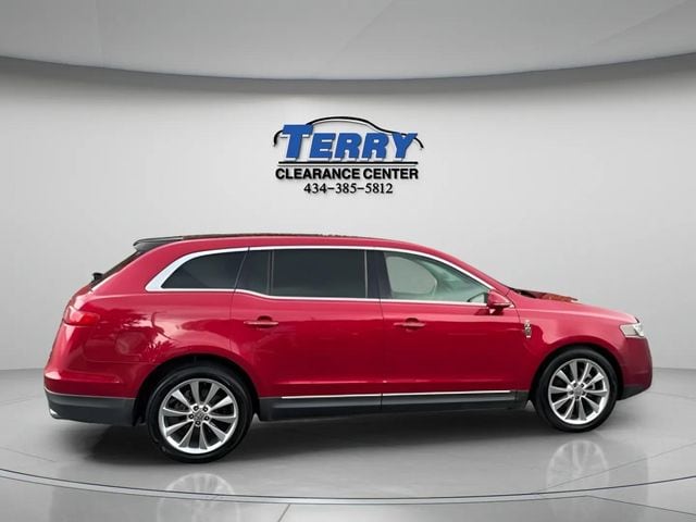 2011 Lincoln MKT 3.5 EcoBoost AWD's photo