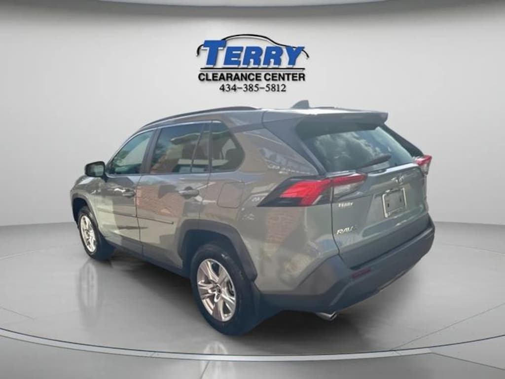 Used 2020 Toyota RAV4 XLE SUV