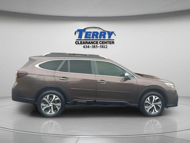 2021 Subaru Outback Touring's photo