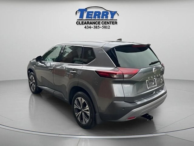 2021 Nissan Rogue SV photo 4