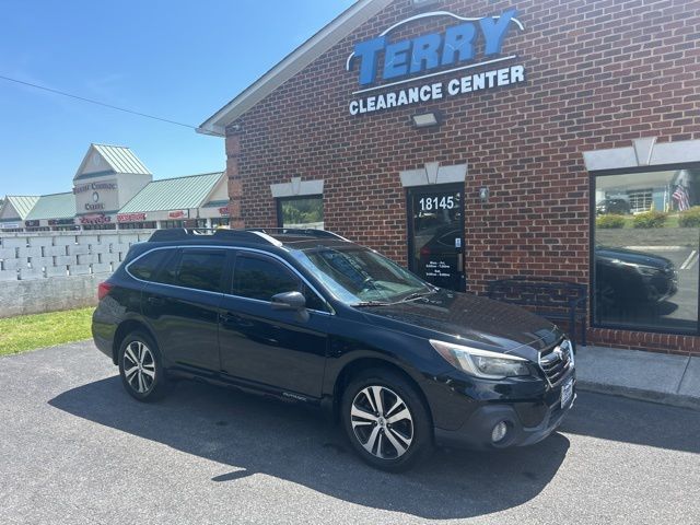 2018 Subaru Outback 2.5i Limited's photo