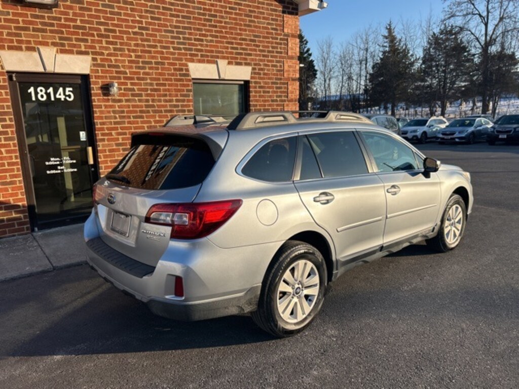 Used 2017 Subaru Outback 2.5i Premium with SUV