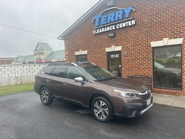 2021 Subaru Outback Touring's photo