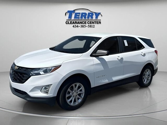 2021 Chevrolet Equinox LS photo 3