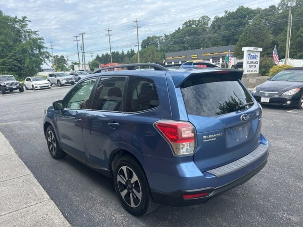 Used 2017 Subaru Forester 2.5i Premium SUV