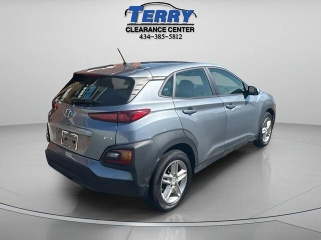2021 Hyundai Kona SE photo 4