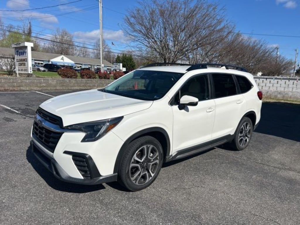 Used 2023 Subaru Ascent Limited 7-Passenger SUV
