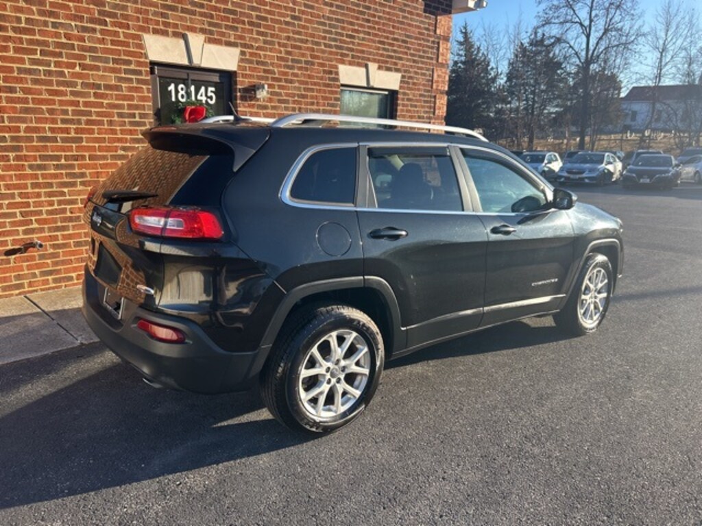 Used 2014 Jeep Cherokee Latitude 4x4 SUV