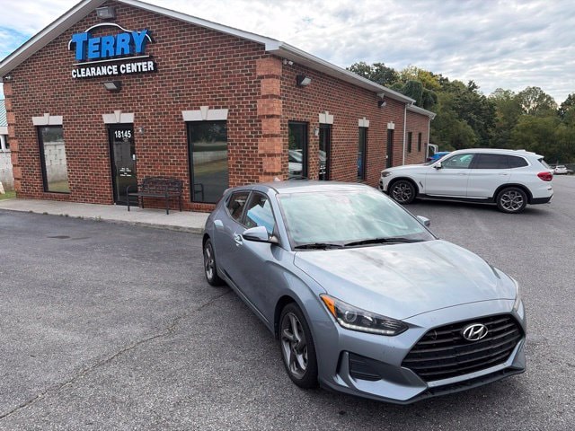 2019 Hyundai Veloster Base