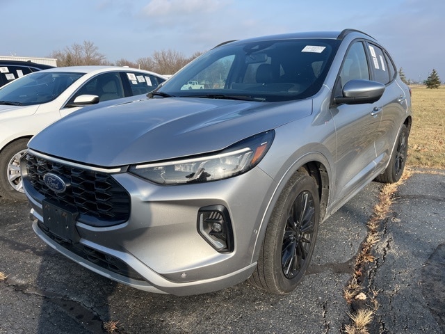 2023 Ford Escape ST-Line Elite's photo