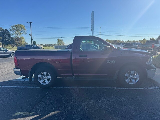 2016 Ram 1500 Tradesman photo 4