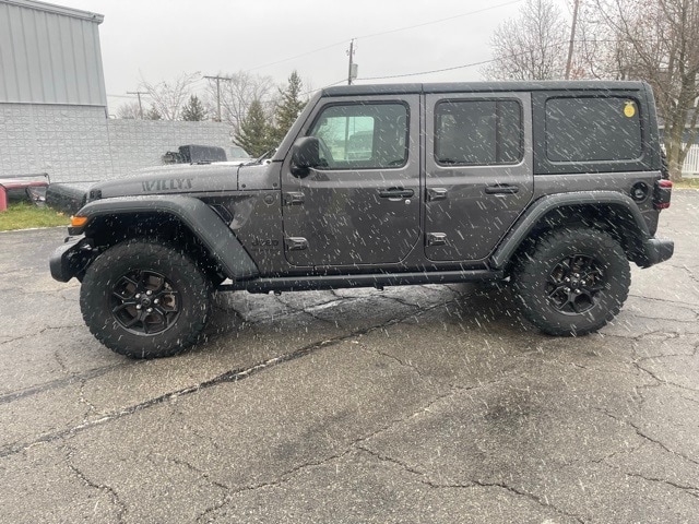 2024 Jeep Wrangler Willys photo 2