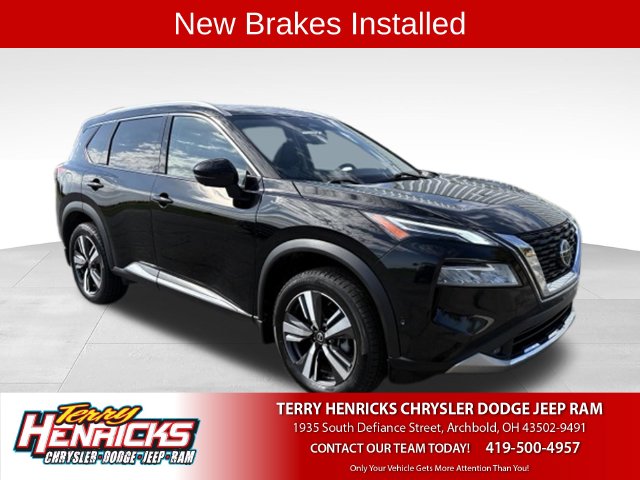 Used 2021 Nissan Rogue Platinum SUV in Archbold, OH