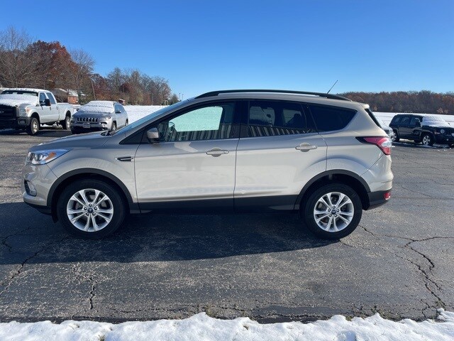 2018 Ford Escape SEL photo 4