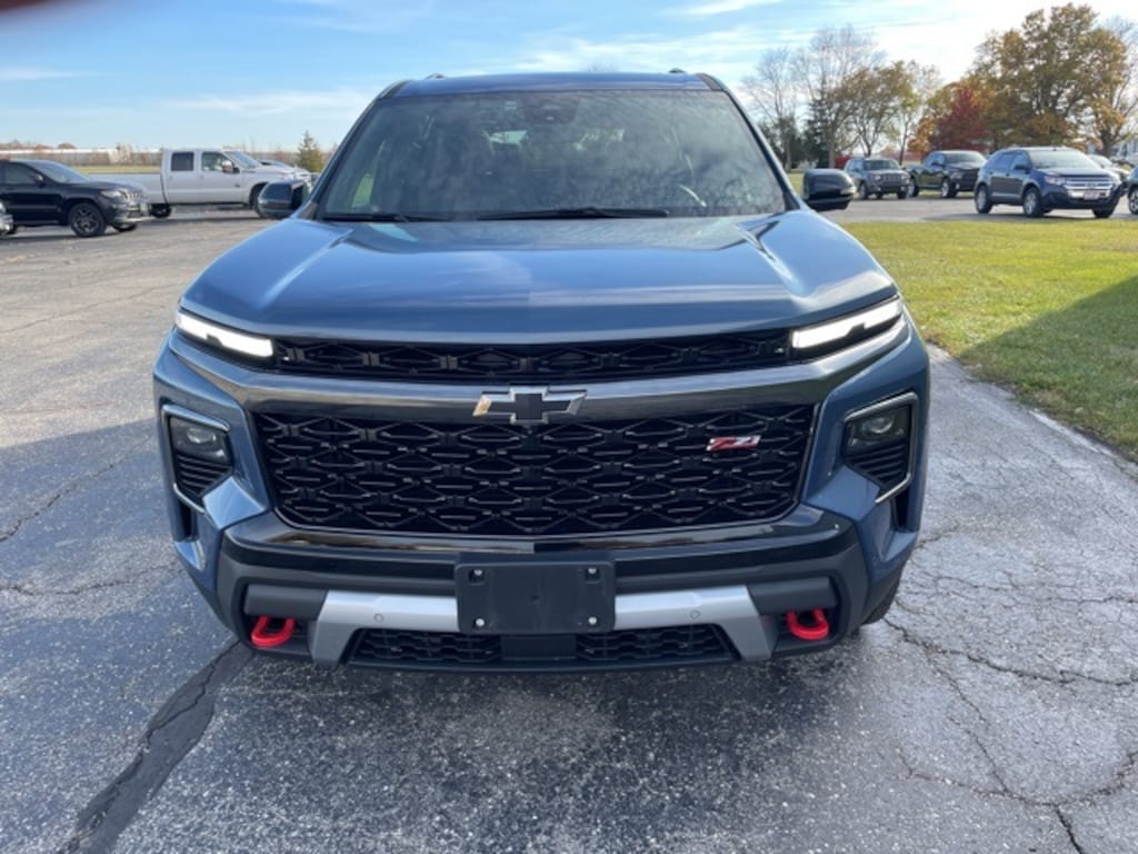Used 2024 Chevrolet Traverse Z71 SUV