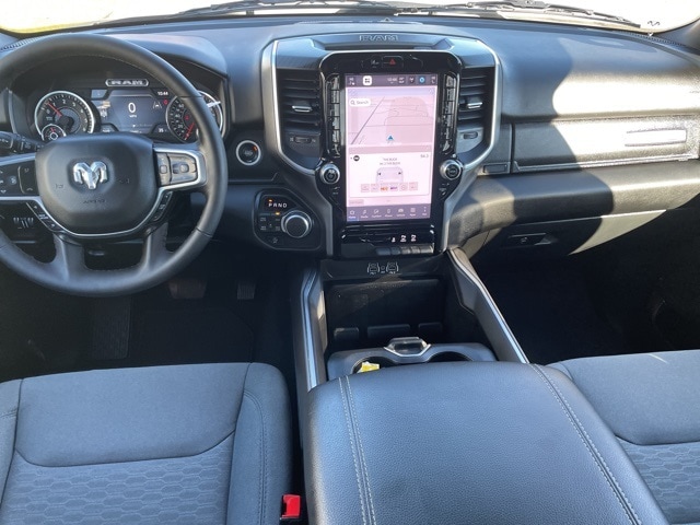 2025 Ram 1500 Big Horn Lone Star photo 3