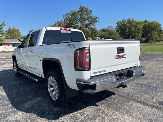 2017 Gmc Sierra 1500 SLT photo 2