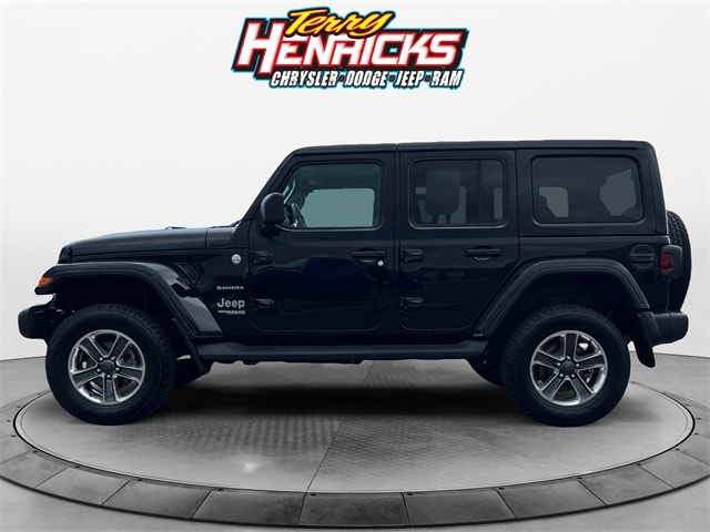 Used 2021 Jeep Wrangler Unlimited Sahara with VIN 1C4HJXEG1MW563270 for sale in Archbold, OH