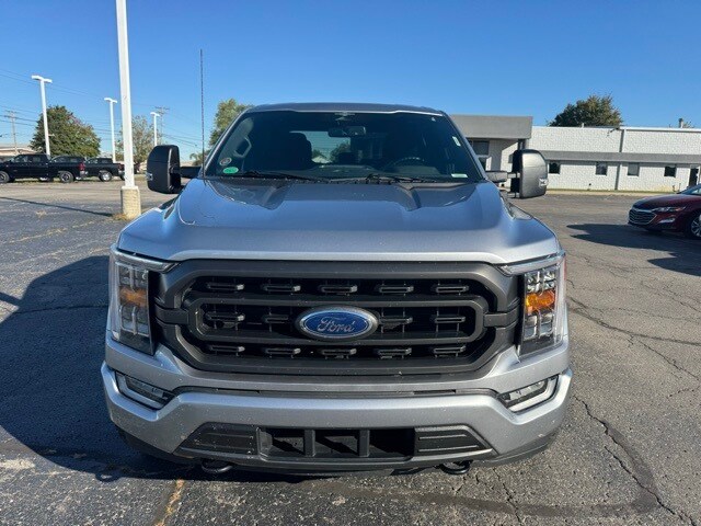 2023 Ford F-150 XLT photo 2