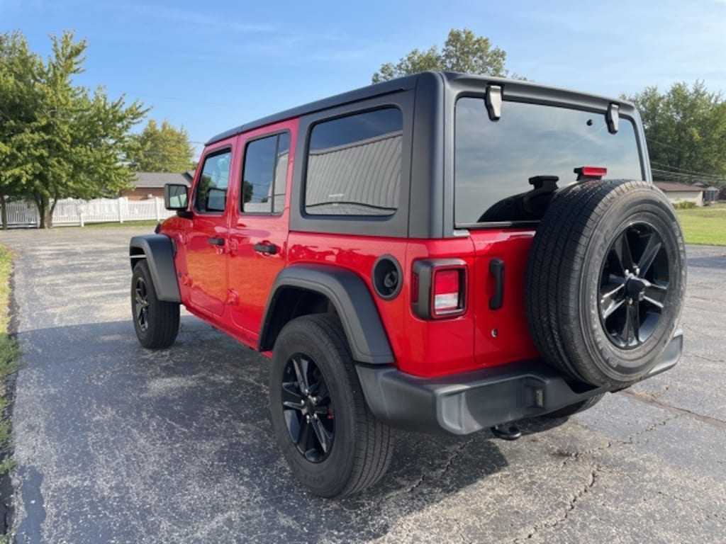 Used 2020 Jeep Wrangler Unlimited Sport Altitude SUV