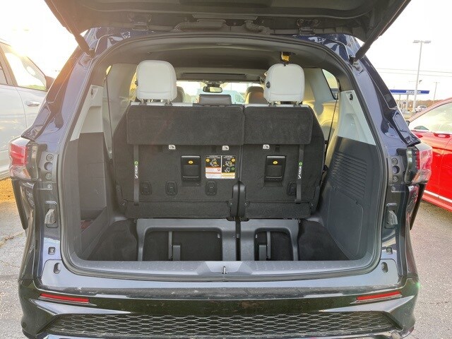2022 Toyota Sienna XSE photo 4