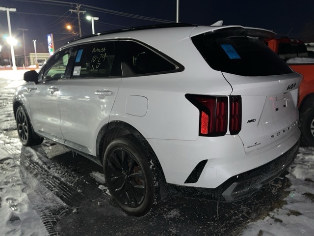 2022 Kia Sorento X-Line SX Prestige photo 2