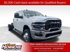 2026 Ram 3500 Chassis Cab TRADESMAN CREW   4X4 60' CA Pickup